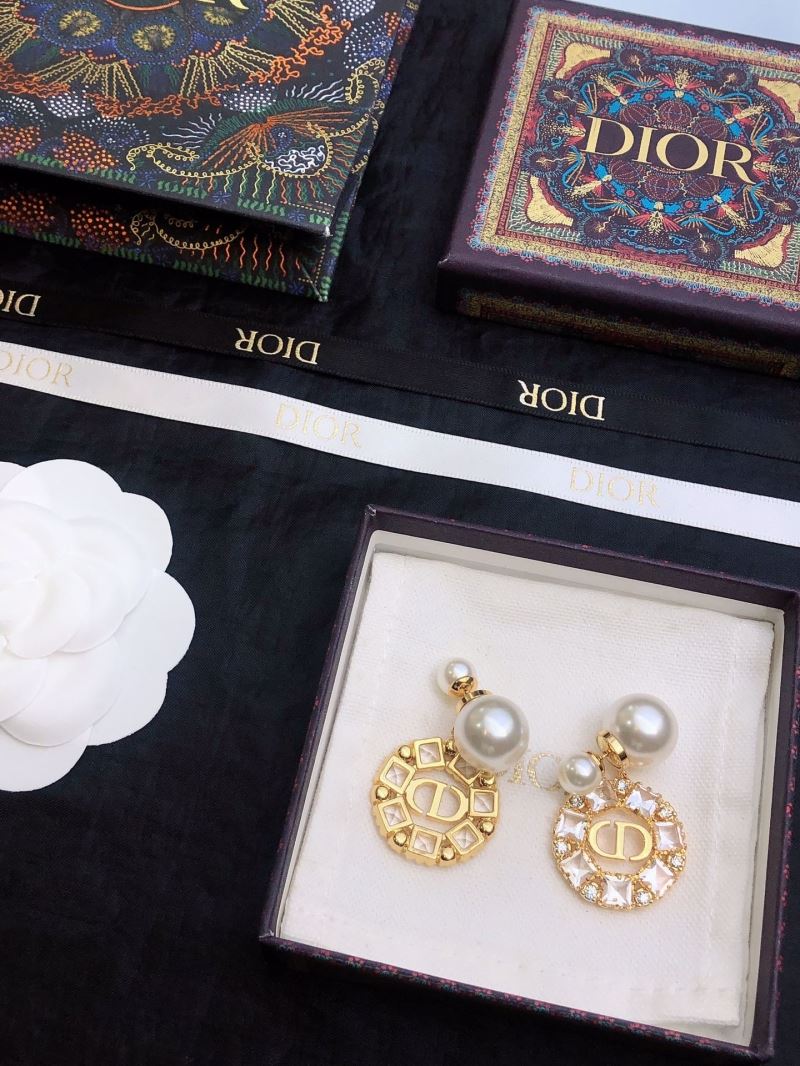 chr1st1an D10r earrings